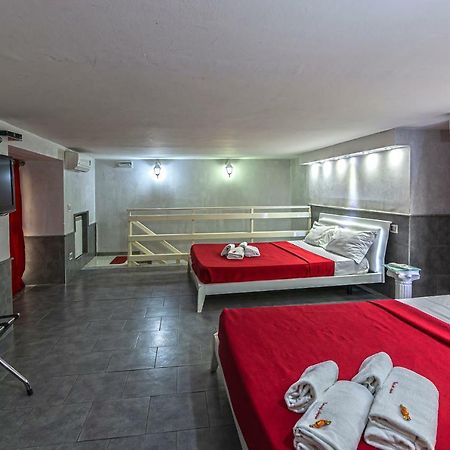 Suite Apartments Angioini Nápoles Exterior foto